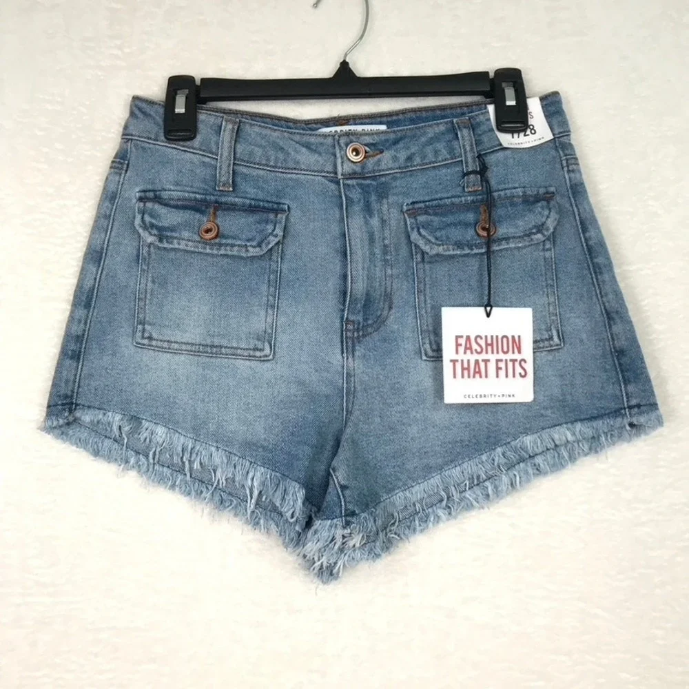 Celebrity Pink Patch Pocket‎ Jean Shorts Size 7 Cut Off Cheeky Western Boho 70s